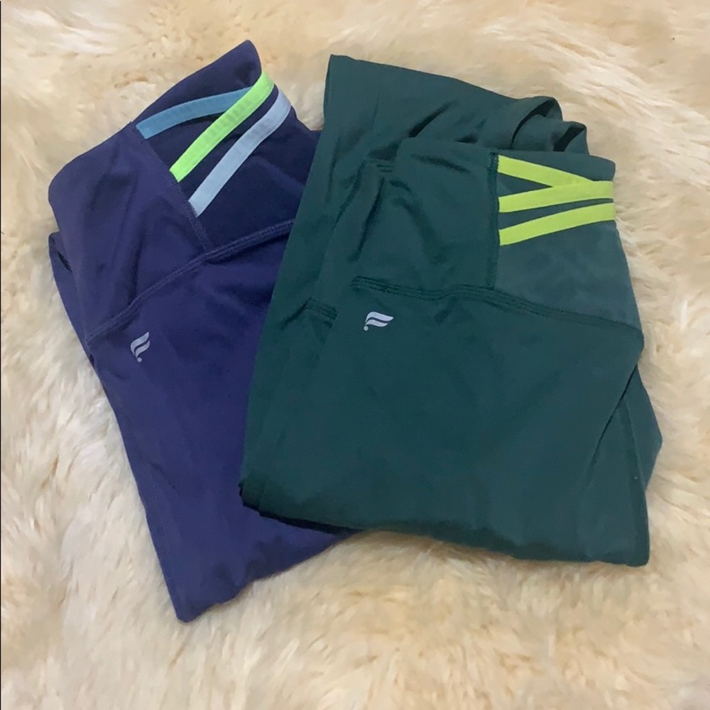 Bundle of Fabletics leggings!